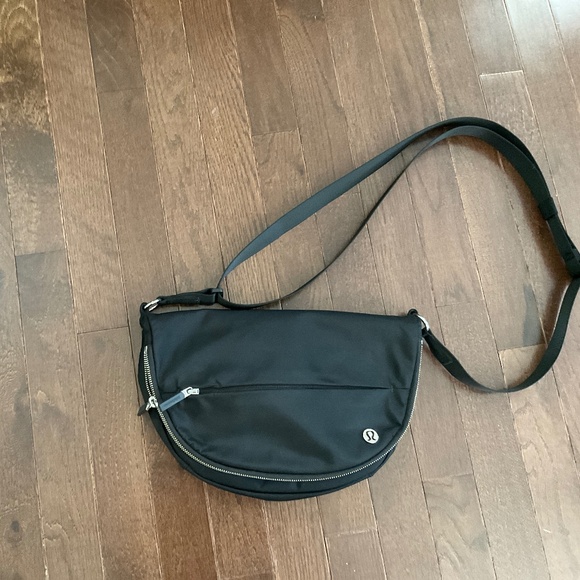 Lululemon All Night Festival Bag- 5L Black - Picture 1 of 1
